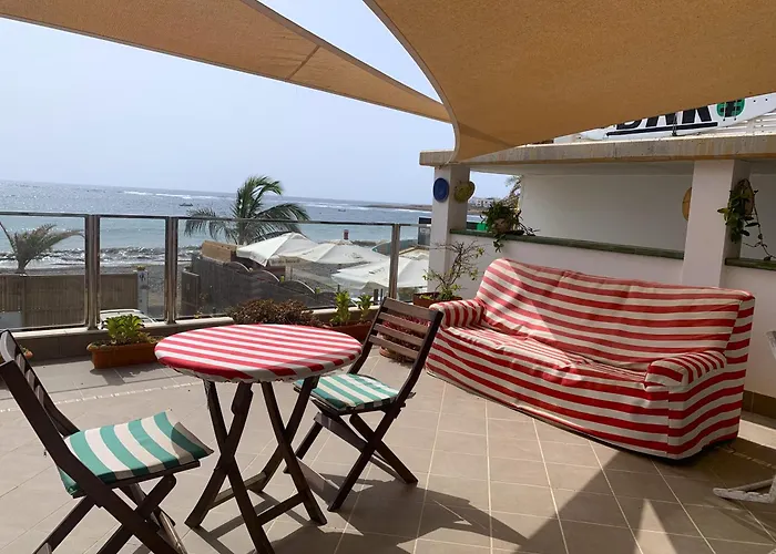 Apartamento Con Encanto En La Playa Frente Al Mar \