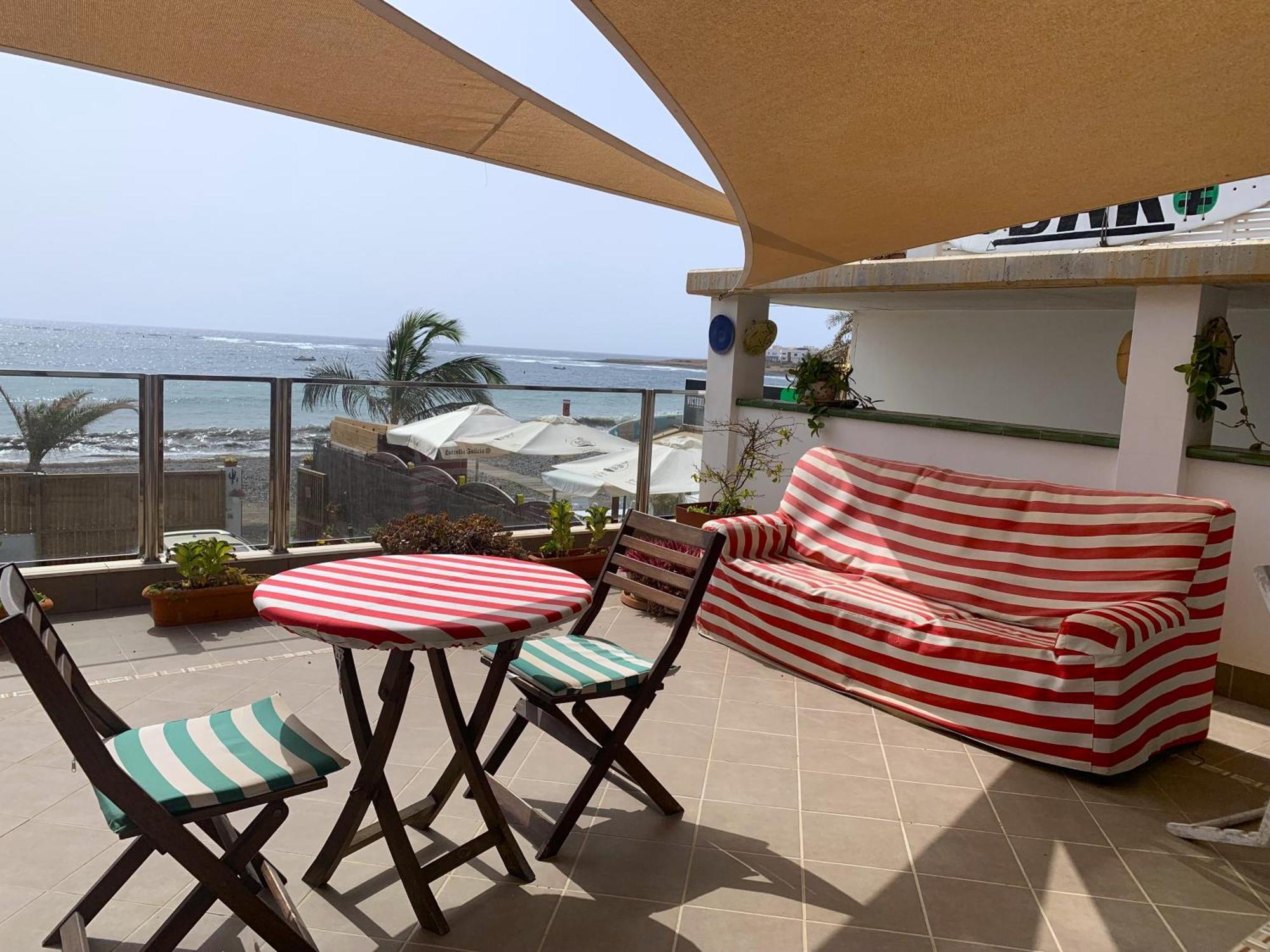 Apartment Con Encanto En La Playa Frente Al Mar 
