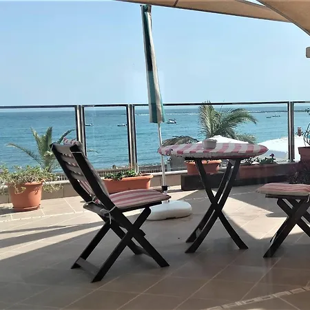 Apartamento Con Encanto En La Playa Frente Al Mar 