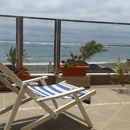 Apartamento Con Encanto En La Playa Frente Al Mar 