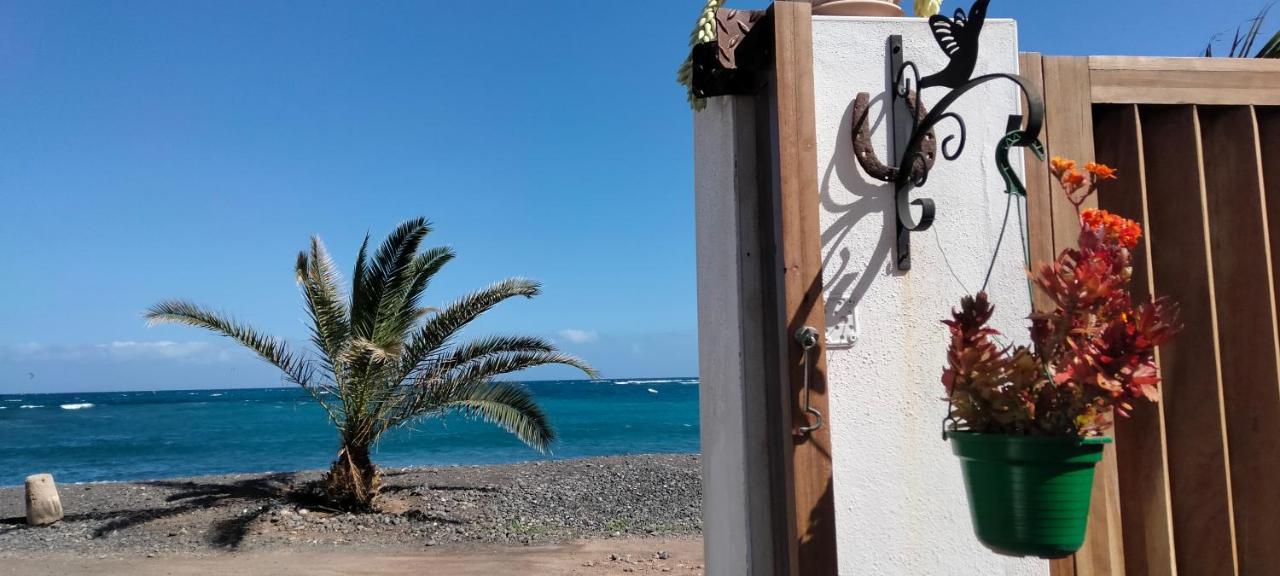 Con Encanto En La Playa Frente Al Mar 